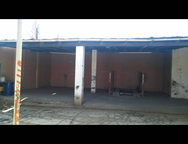 800M² BUILDING FOR SALE IN RANDFONTEIN CENTRAL